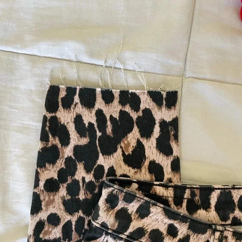 Paige Hoxton ankle leopard raw hem denim